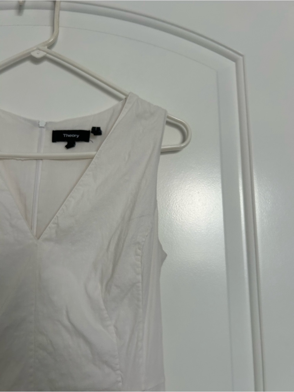 Theory Seamed V-Neck White Linen Blend Midi Dress Size 4 chic preppy summer - Picture 8 of 16